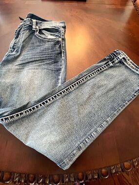 Men's True  Luck Jeans in Light Wash Blue 38/32 NWT